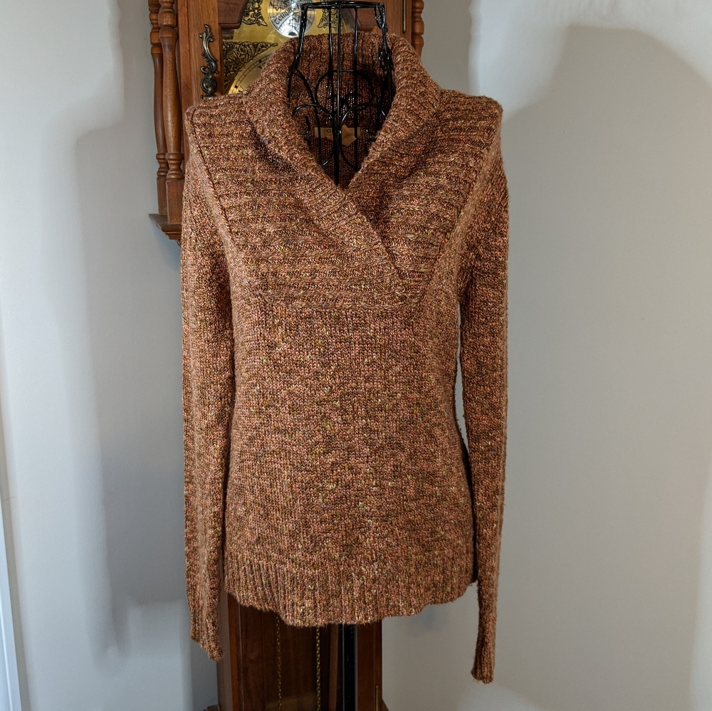 Shawl neck sweater